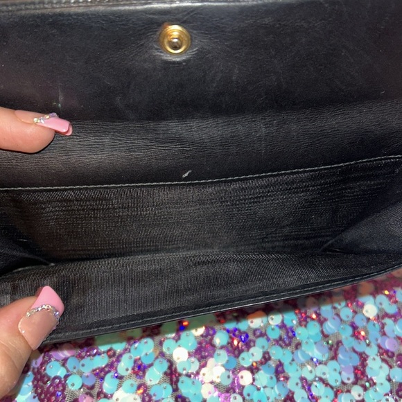 Vintage Kiss lock Black Ferragamo Wallet - Picture 14 of 14